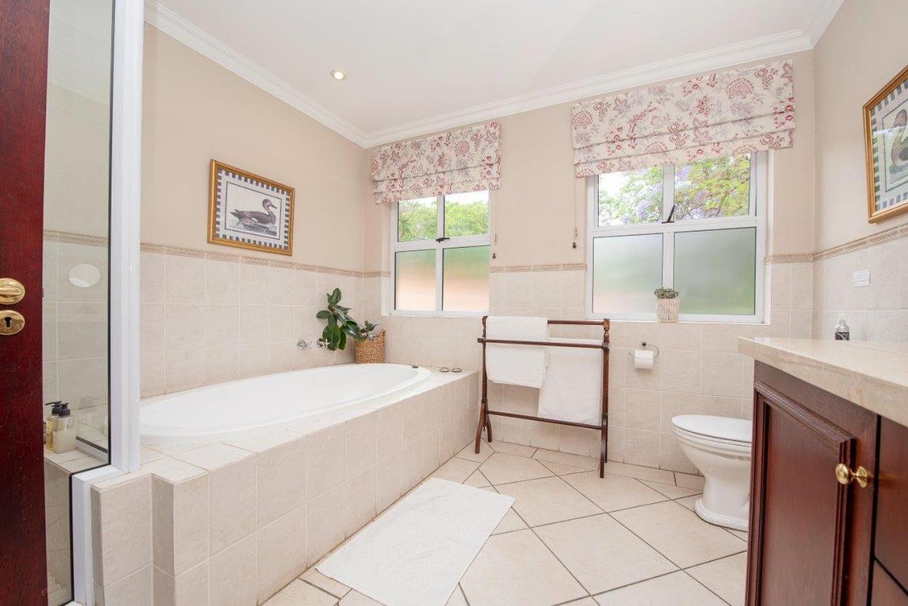 Wild Olive Executive Suite Johannesburg Esterno foto